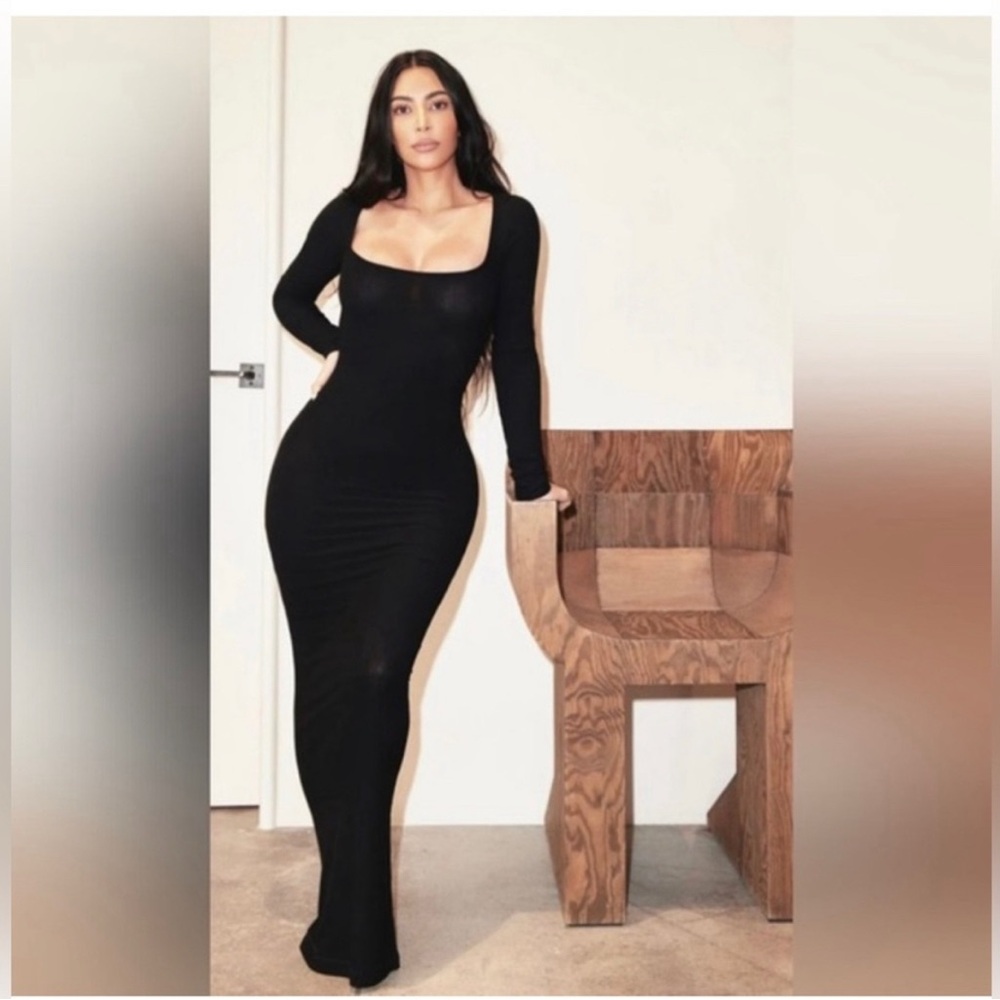 SKIMS Black Long Sleeve Scoop-Neck Bodycon Maxi Dress